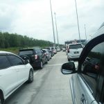 Satu Pintu Tol Ditutup, Lalu Lintas Gerbang Tol Kotabaru Padat Merayap
