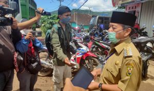 Herman HN Kunjungi Keluarga Korban Tewas Akibat Banjir Kiriman