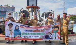 Cegah Penyebaran Covid-19, Pemkot Bagikan 2000 Masker Kain Gratis
