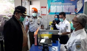 Tinjau Kesiapan Stasiun Tanjungkarang Jelang Puasa Ramadan, Ini Pesan Gubernur Lampung Cegah Penyebaran Covid-19