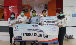 Berikan Layanan Sosial, PT KAI Divre IV Salurkan Dana CSR