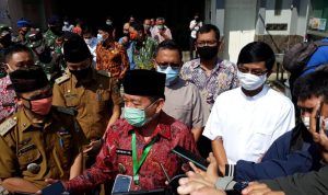 Kunjungi Rumah Ibadah, Wali Kota Ingatkan Masyarakat Tetap Jaga Protokol Kesehatan