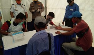 Ditlantas Gelar Rapid Test Gratis Bagi Sopir dan Kondektur di Terminal Rajabasa