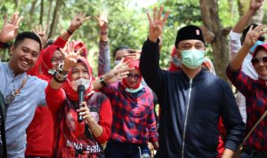 Kunjungi Anna-Fritz, Plt Ketua Umum DPP PSI Luncurkan Lagu Kampanye 9 Desember 2020