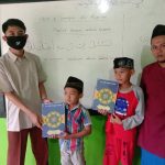 Terima Alquran Baru, Santri TPA Al Munawaroh Labuhan Maringgai Makin Semangat Tadarus