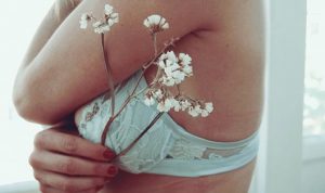 6+ Cara Mudah Menghilangkan Stretch Mark