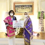 Sambut HUT Dekranas ke-41, Ibu Riana Sari Arinal Serahkan Bantuan Modal Usaha ke Para Perajin