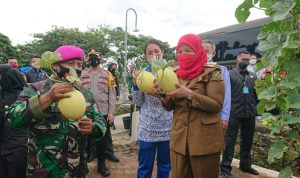 Kunjungi Brigif 4 Mar/BS, Wali Kota Eva Dwiana Jalin Sinergitas Bersama Brigif 4 Mar/BS Tangani Covid-19