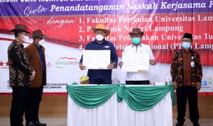 Pelantikan Pengurus ISPI Lampung 2021-2026, Gubernur Arinal Berharap Sarjana Peternakan Perkuat Visi Pembangunan Ekonomi Berbasis Pertanian
