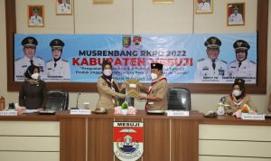 Ketua Kwarda Pramuka Chusnunia Chalim Minta Kader Pramuka Mesuji Ikut Berperan Tingkatkan Indeks Pembangunan Manusia