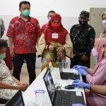 Wali Kota Bandar Lampung Tinjau Vaksinasi Covid-19 untuk Lansia