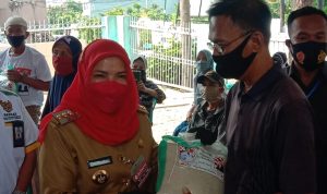 Walkot Eva Bersama Baznas Bandar Lampung Akan Bagikan 24.000 Kantong Beras