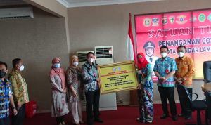 Pemkot Bandar Lampung Terima Bantuan 1.500 Paket Sembako dari UTI