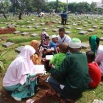 Pemkot Bandar Lampung Tak Larang Tradisi ‘Nyekar’, Ini Ketentuannya