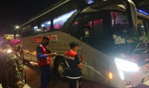 Hutama Karya Gelar Operasi Microsleep Bagi Pengendara Tol di KM 306