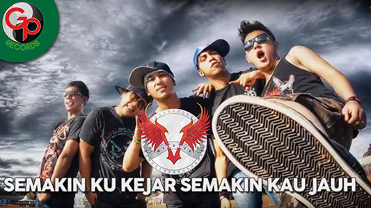 Lirik dan Chord Lagu Semakin Kukejar Semakin Jauh - Five Minutes