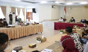 Tinjau Persiapan Wisma Haji Jadi RS Darurat, Gubernur Lampung Pimpin Rapat Persiapan Kunjungan Menteri BUMN dan Menag