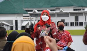 Nakes Bandarlampung Terima Bantuan dari PSMTI dan Pemkot