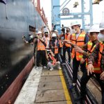 Melalui Rute Baru Meratus Internasional, Gubernur Arinal Lepas Produk Perdana PT Great Giant Pineapple ke Singapura