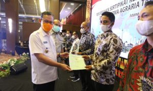 Lampung Peroleh 21.541 Sertifikat Tanah Objek Reforma Agraria, Jokowi: Ini Hasil Perjuangan Kita Bersama