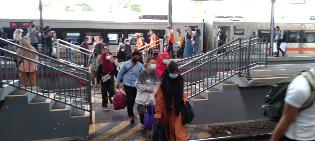 Suasana stasiun kereta api Tanjungkarang, Bandar Lampung || Foto: Dok. KAI