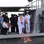 Peringati Hari Pahlawan 10 November, Wali Kota Bandar Lampung Tabur Bunga di Laut Dermaga Panjang