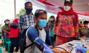 Kejar Target Vaksinasi Covid-19, Wali Kota Bandar Lampung Minta Warga Datangi Sentra-sentra Vaksin