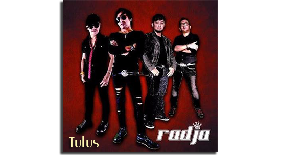 Lirik dan Chord Lagu Tulus - Radja