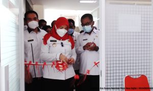 Menuju Smart City, Walikota Eva Dwiana Resmikan Pojok Baca Digital