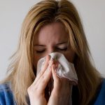 6 Cara Mudah Mengatasi Hidung Meler Tanpa Repot