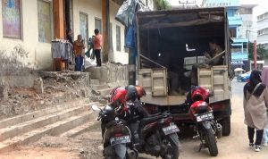 Pedagang Kaki Lima Kembali Berdagang di Kawasan Bambu Kuning