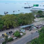 Pantai TISKA berlokasi di jalan Soekarno-Hatta, Kecamatan Panjang. Selain lokasi yang strategis, Pantai TISKA ini memiliki wahana menarik untuk anak dan keluarga || Foto: 5w1hindonesia.id