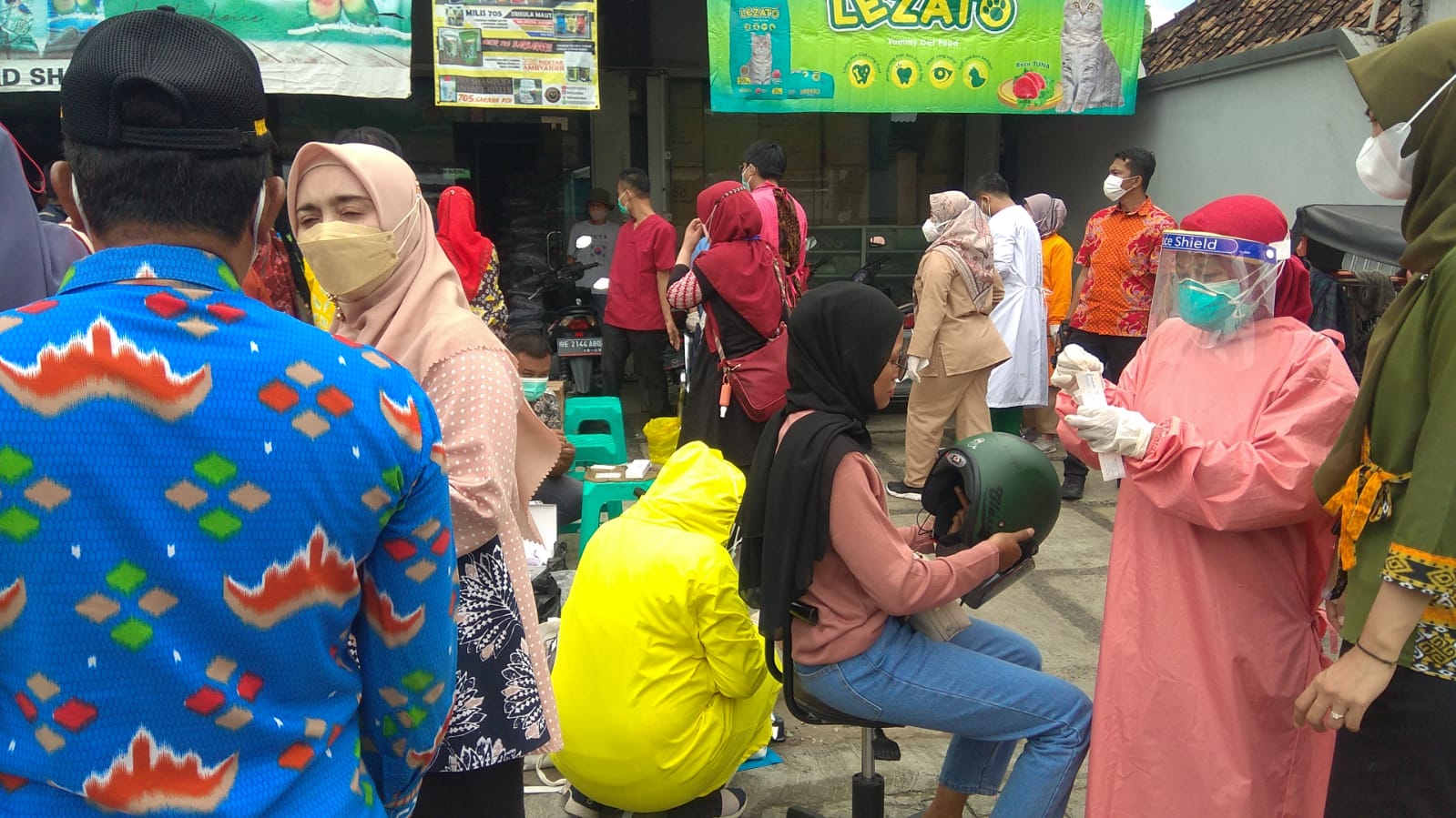 Pemerintah kota Bandar Lampung sedang gencar melakukan swab acak guna deteksi dini penyebaran covid-19. Kedepan, posko penyekatan akan dibuka kembali di lima titik perbatasan kota || Foto: Istimewa