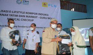 Dukung Desa Tata Karya Jadi Desa Tertib Listrik, PLN bersama YBM PLN Gelar Sosialisasi dan Kegiatan Sosial