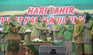 Wagub Chusnunia bersama Ketua TP PKK Lampung Hadiri Harlah Muslimat NU ke-76 di Pringsewu