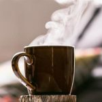 5 Manfaat Minum Air Hangat sebelum Tidur, Salah Satunya Turunkan Berat Badan