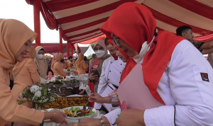 126 Ibu PKK Ikuti Lomba Jajanan Sehat