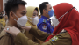 Walikota Eva Dwiana serahkan petikan kenaikan pangkat kepada 670 PNS di kota Bandar Lampung || Foto: 5w1hindonesia.id