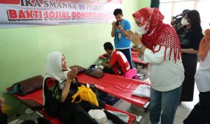 Sasar Donor Darah dari Generasi Z, Riana Sari Gandeng SMAN 1 Bandar Lampung Adakan Bakti Dosial Donor Darah