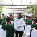 Ikuti Festival Nasional Sepak Bola Piala Menpora di Bekasi, Wagub Chusnunia Lepas Kontingen Forsgi Lampung