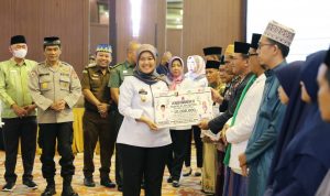 Hadiri Peringatan Hari Santri Nasional Tahun 2022, Wakil Gubernur Lampung: Santri Siap Mendarmabaktikan Hidup untuk Bangsa dan Negara