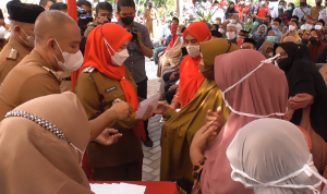 Banyak Aduan, Wali Kota Eva Dwiana Minta Pamong Selektif Dalam Mendata Guru Ngaji