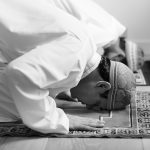 doa wajib saat sujud