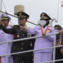 Walikota Eva Dwiana melaksanakan tabur bunga pada peringatan hari pahlawan tahun 2022 || Foto: 5W1HINDONESIA.ID