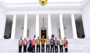Bersama Presiden Jokowi, Wali Kota Eva Dwiana Hadiri Acara Kompas 100 CEO Forum ke 13