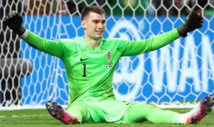 Tampil Gemilang, Ini Profil Livakovic Kiper Kroasia