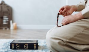 4 Doa Agar Muka Bercahaya, Yuk Amalkan Secara Rutin!