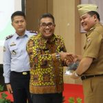 Bupati Lampung Tengah Musa Ahmad menandatangani Perjanjian Kerja Sama Penyelenggaraan Pelayanan Perpajakan di MPP Kabupaten Lampung Tengah || Foto: Istimewa