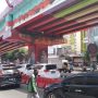 U-Turn Flyover MBK menjadi penyebab kemacetan || Foto: 5W1HINDONESIA.ID