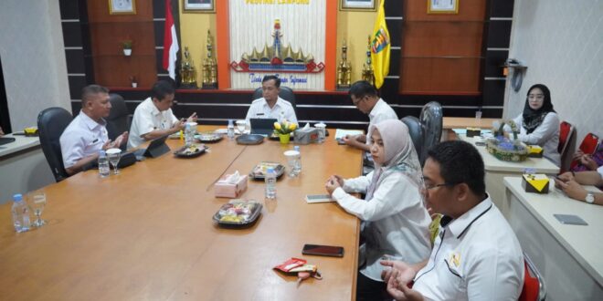 Pemprov Lampung mengikuti kegiatan Talkshow Reformasi Birokrasi (RB) Tematik dan Perubahan Road Map RB 2020-2024, secara virtual meeting ||  Dinas Kominfotik Provinsi Lampung